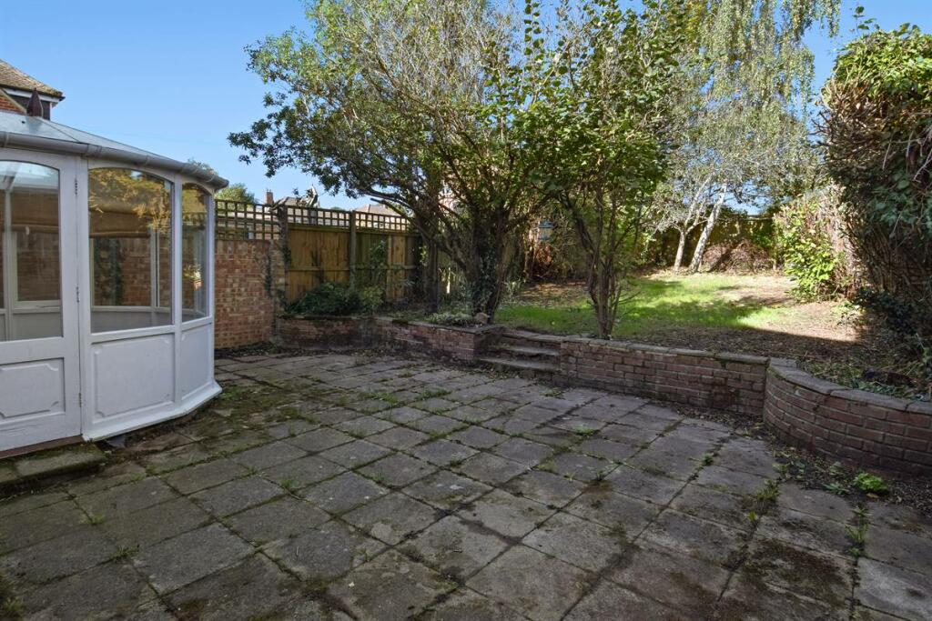 Additional image 26 of Hillside Avenue, Canterbury