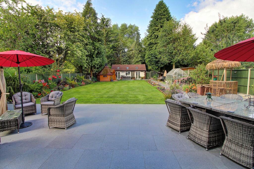 Additional image 4 of Manor Park Road, Nuneaton, CV11