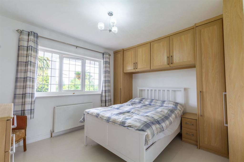 Additional image 15 of Longfield Lane, Ilkeston