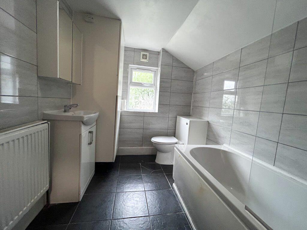 Additional image 5 of Student Property