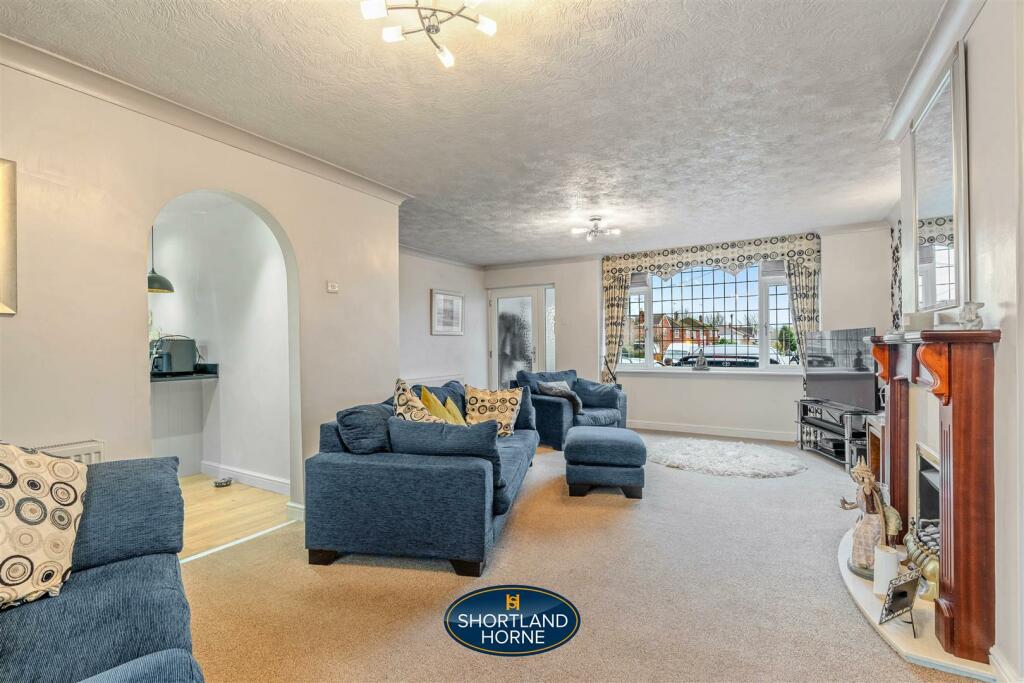 Additional image 4 of Baginton Road, Styvechale, Coventry