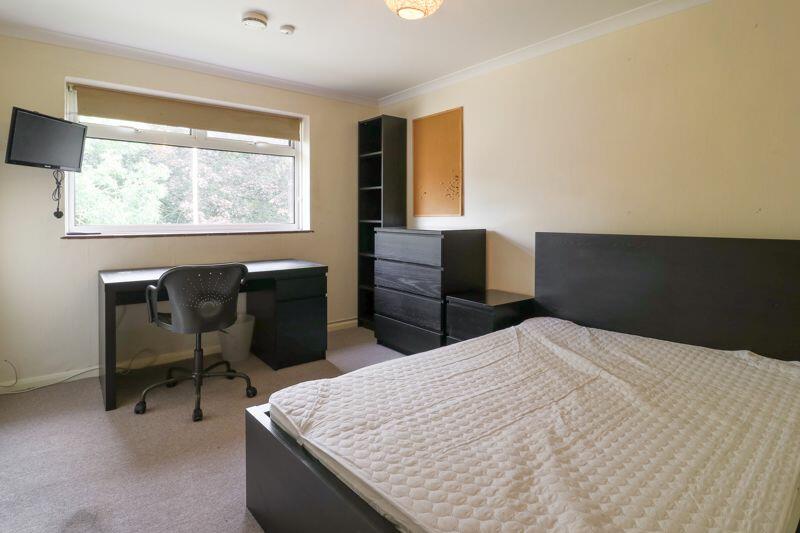 Additional image 8 of Canterbury