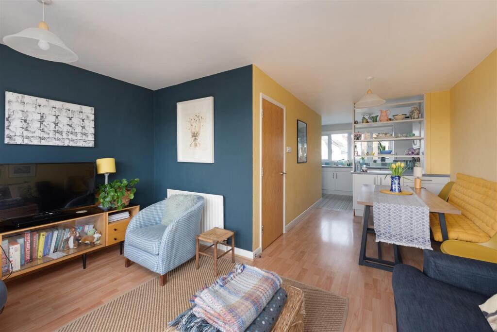 Additional image 9 of Island Wall, Whitstable