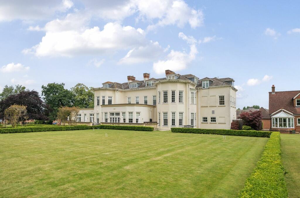 Additional image 10 of Streeton House, Lime Tree Village, Cawston, Rugby, Warwickshire CV22 7SB