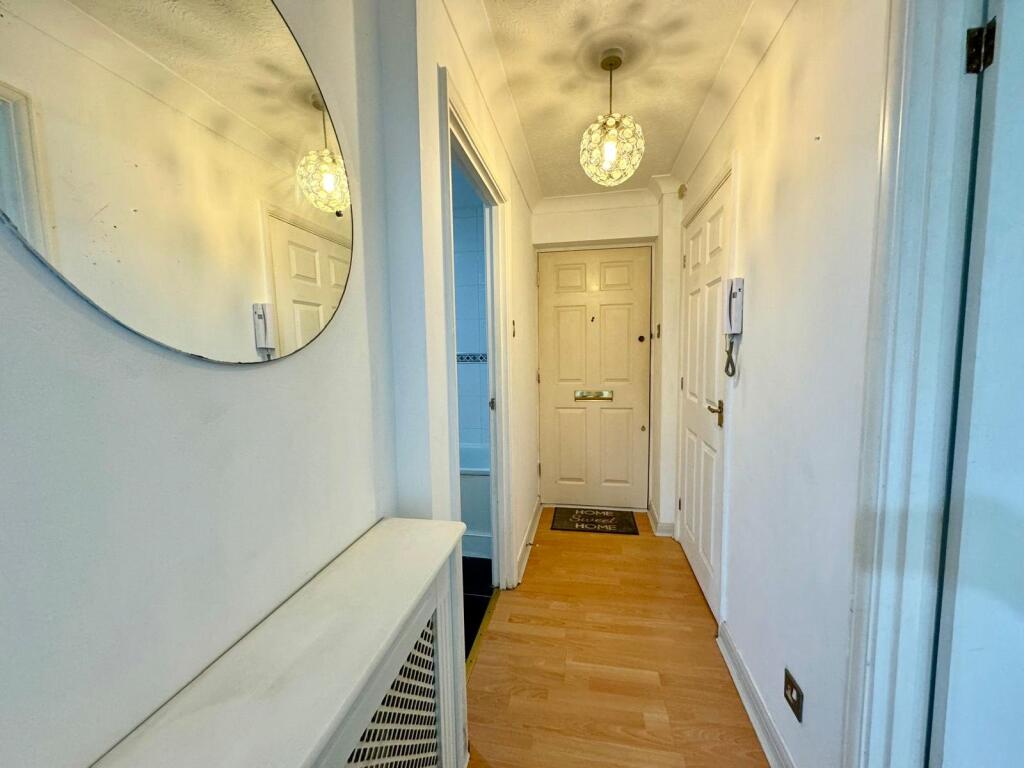 Additional image 4 of V, Welling, Kent, DA16