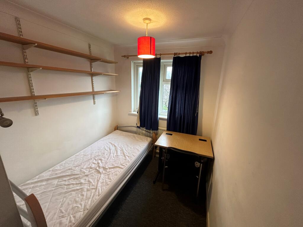 Additional image 3 of Verwood Close, Canterbury