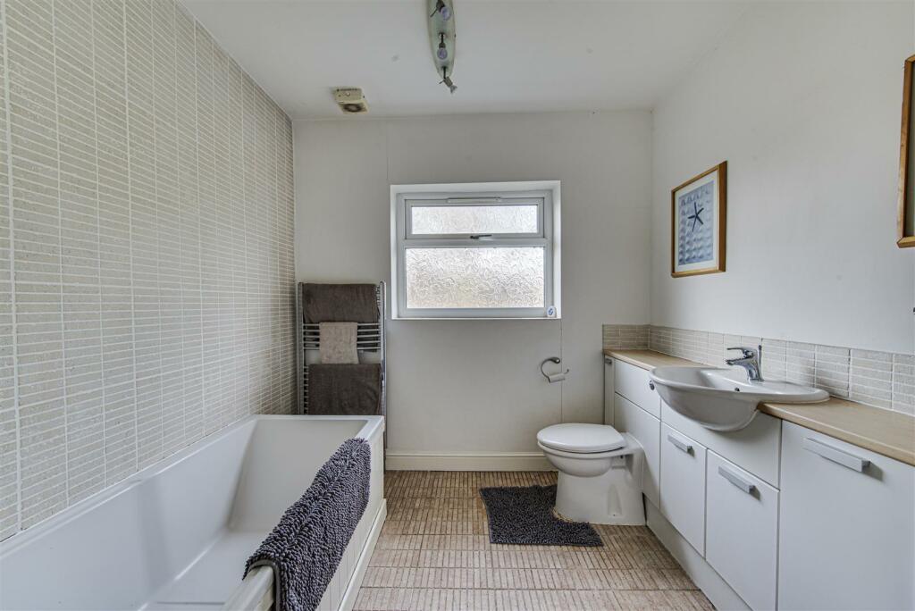 Additional image 22 of Dane Bank Avenue, Congleton