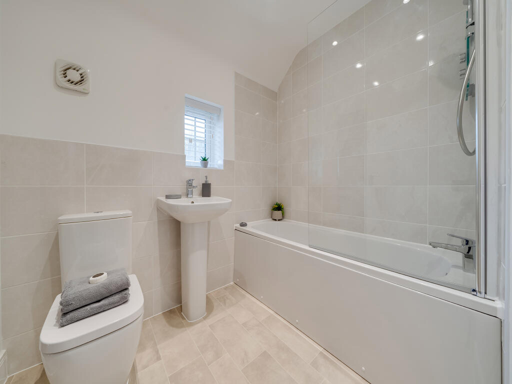 Additional image 14 of Kenilworth Gate, Leamington Road, Kenilworth, 
CV8 2AA