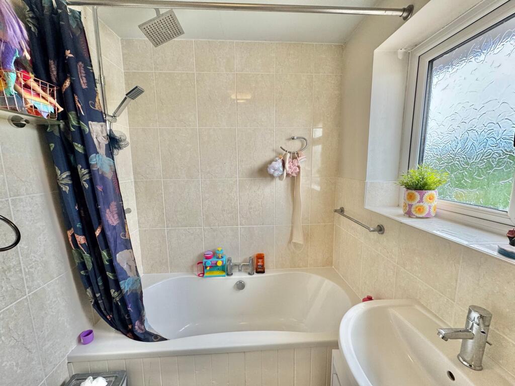 Additional image 18 of Heath Road, Bedworth, CV12