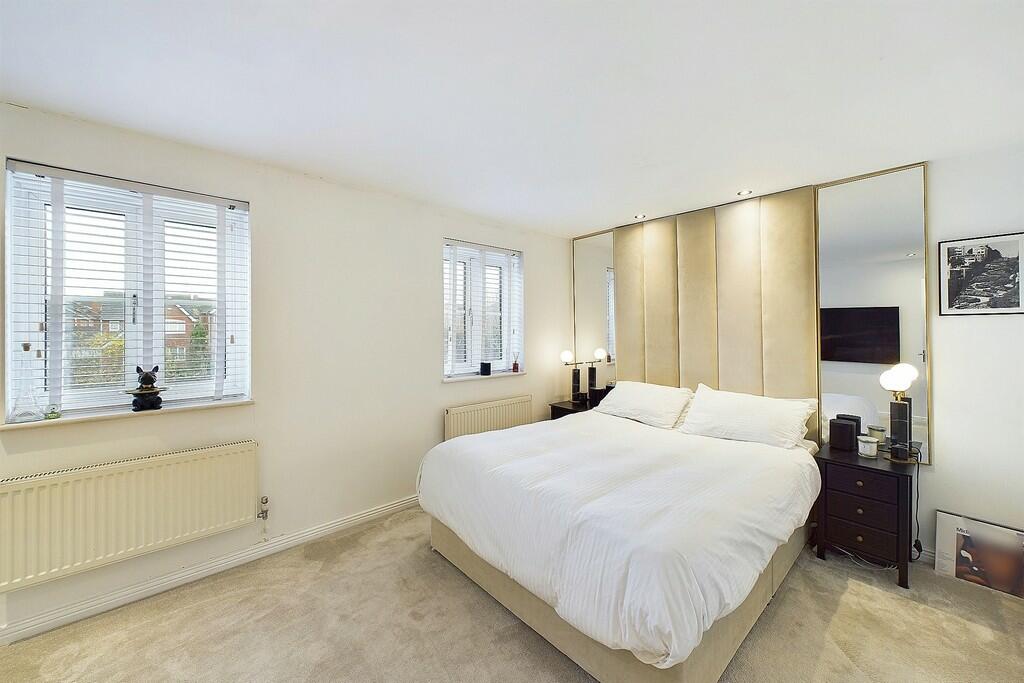 Additional image 9 of Costard Avenue, Warwick