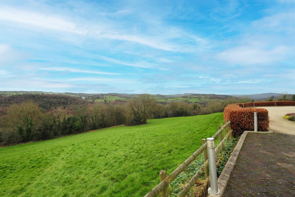 Additional image 22 of Shaws Hill, Whatstandwell, Matlock