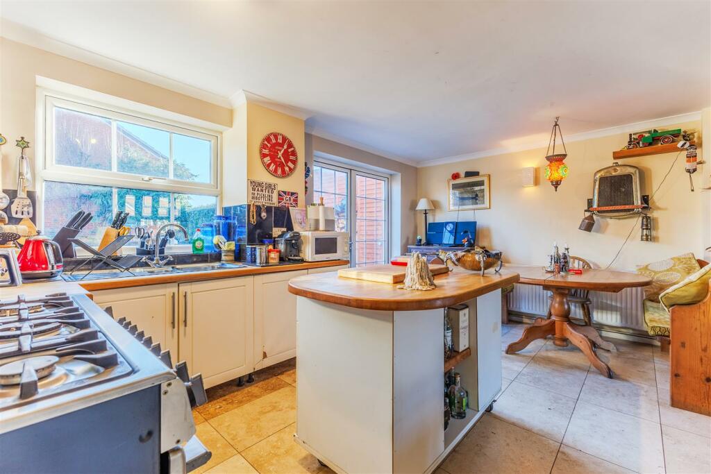 Additional image 7 of Parsons Close, Shipston On Stour