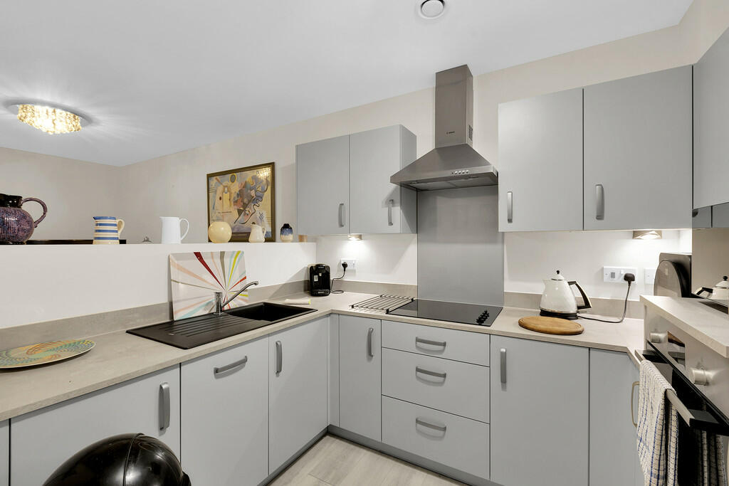 Additional image 3 of 10 Roman Court, 63 Wheelock Street