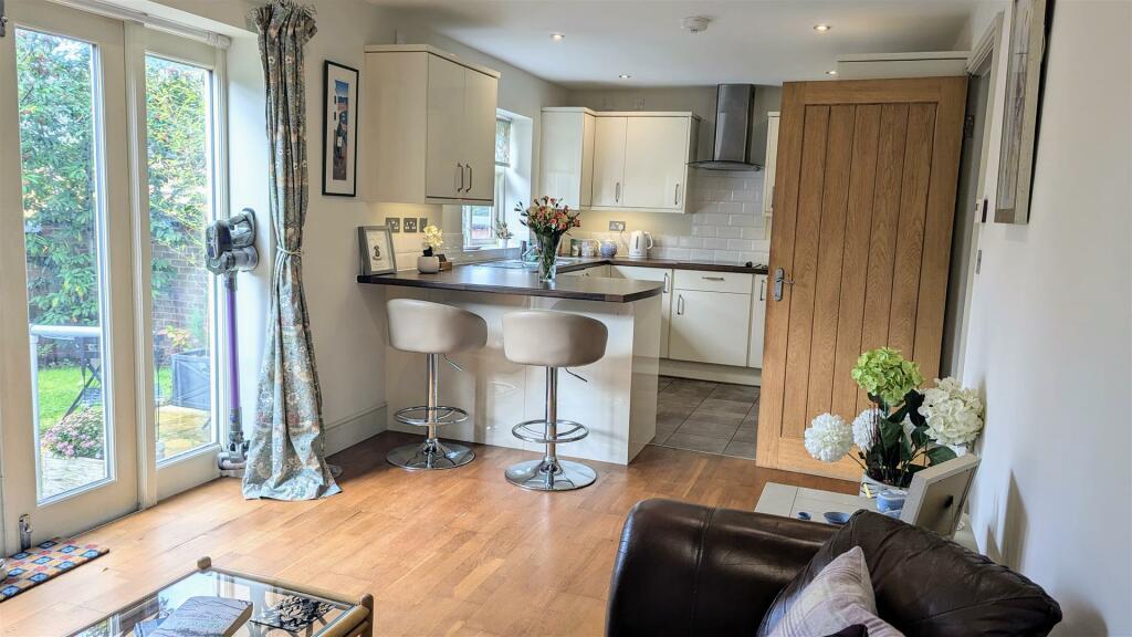 Additional image 2 of Barton Road, Carlton