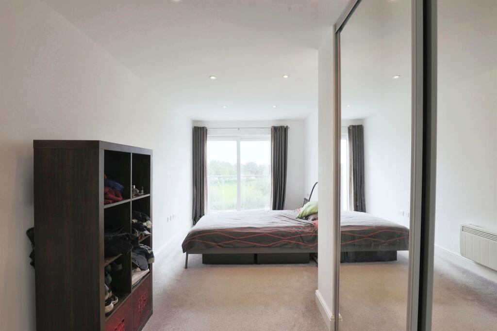 Additional image 4 of Kingfisher Close, Warwick