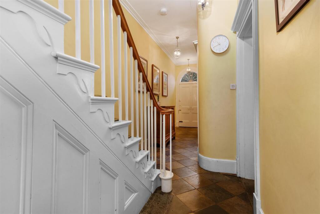 Additional image 24 of Milverton Crescent, Leamington Spa