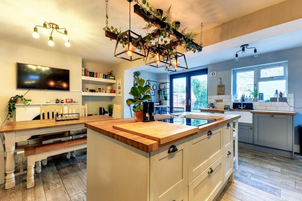 Additional image 7 of Aldermans Green Road, Coventry