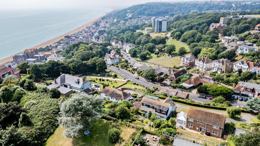 Additional image 26 of Radnor Cliff Crescent, Folkestone, CT20