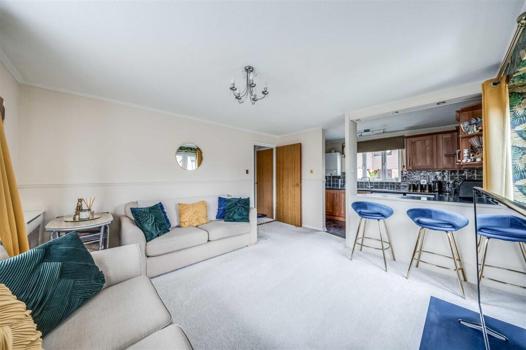 Additional image 5 of Woodfall Drive, Crayford