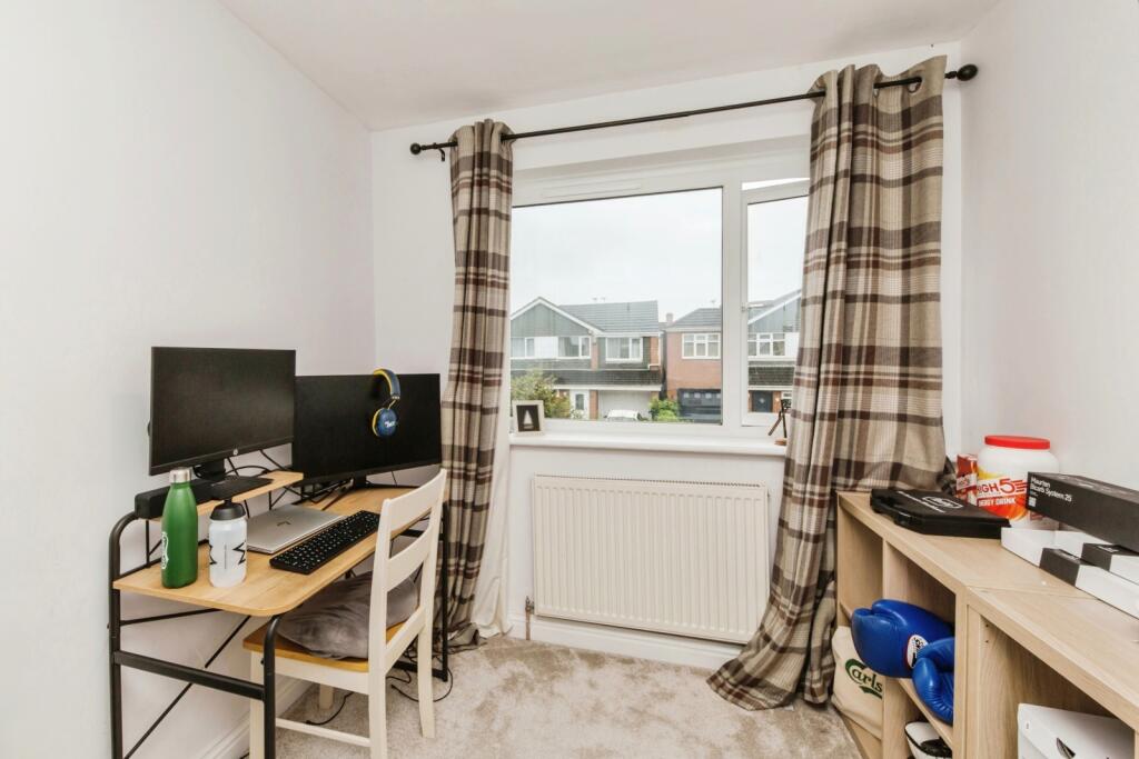 Additional image 16 of Riverside Crescent, Holmes Chapel, Crewe, Cheshire, CW4