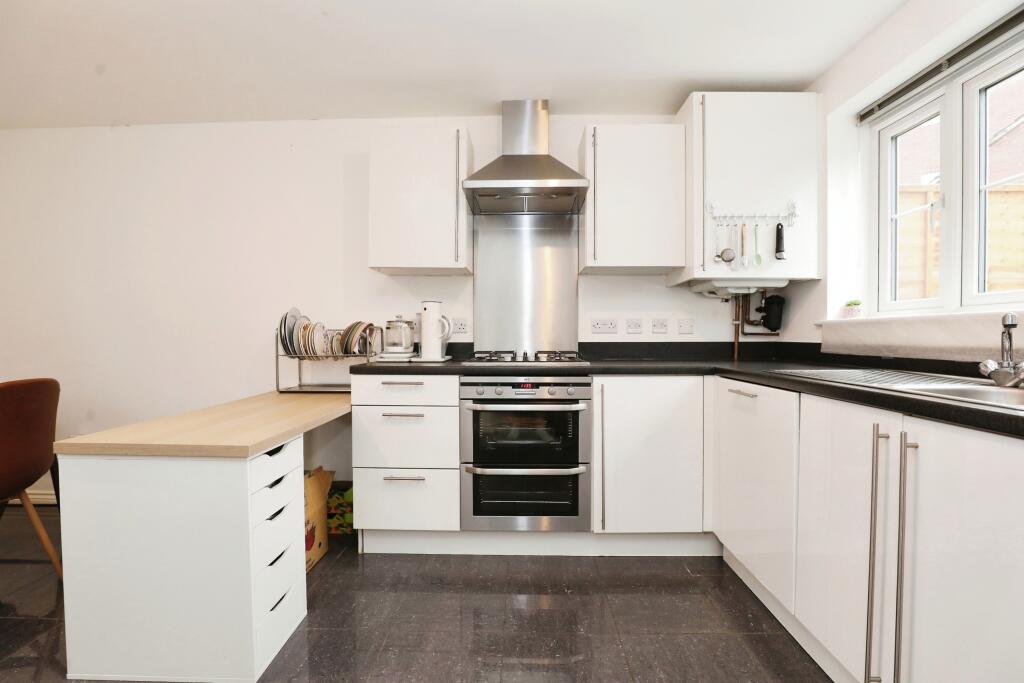 Additional image 5 of Mohawk Bend, Coventry, West Midlands, CV4