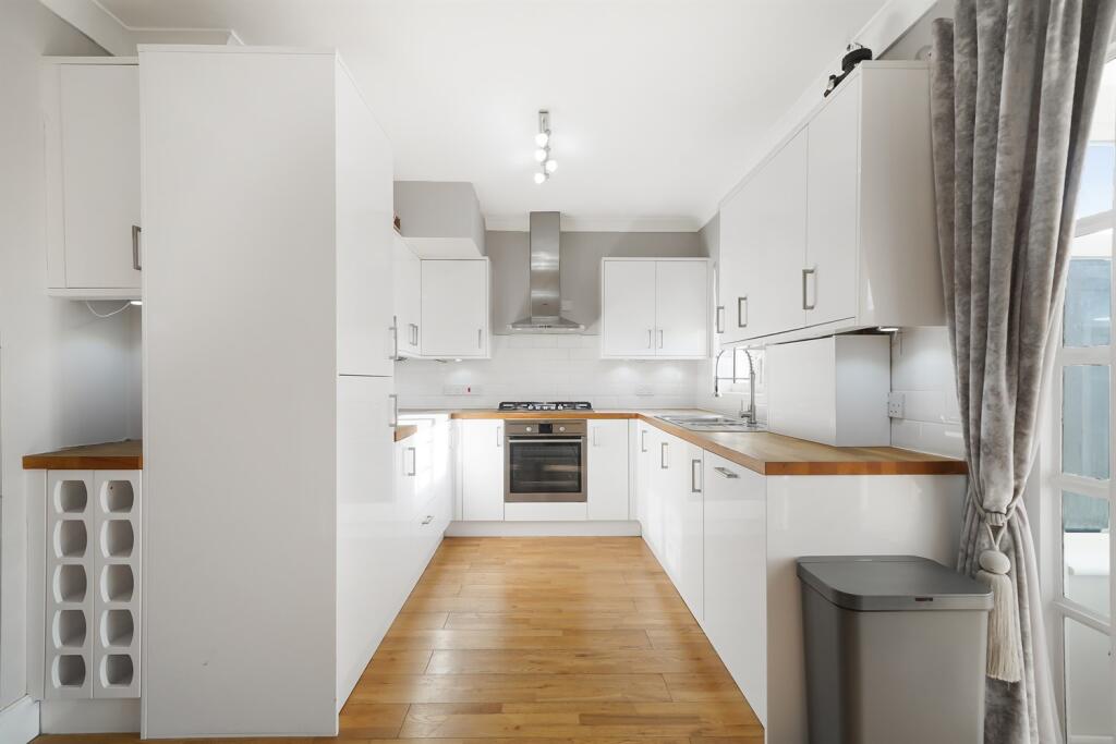 Additional image 4 of Park Mead, Sidcup, DA15