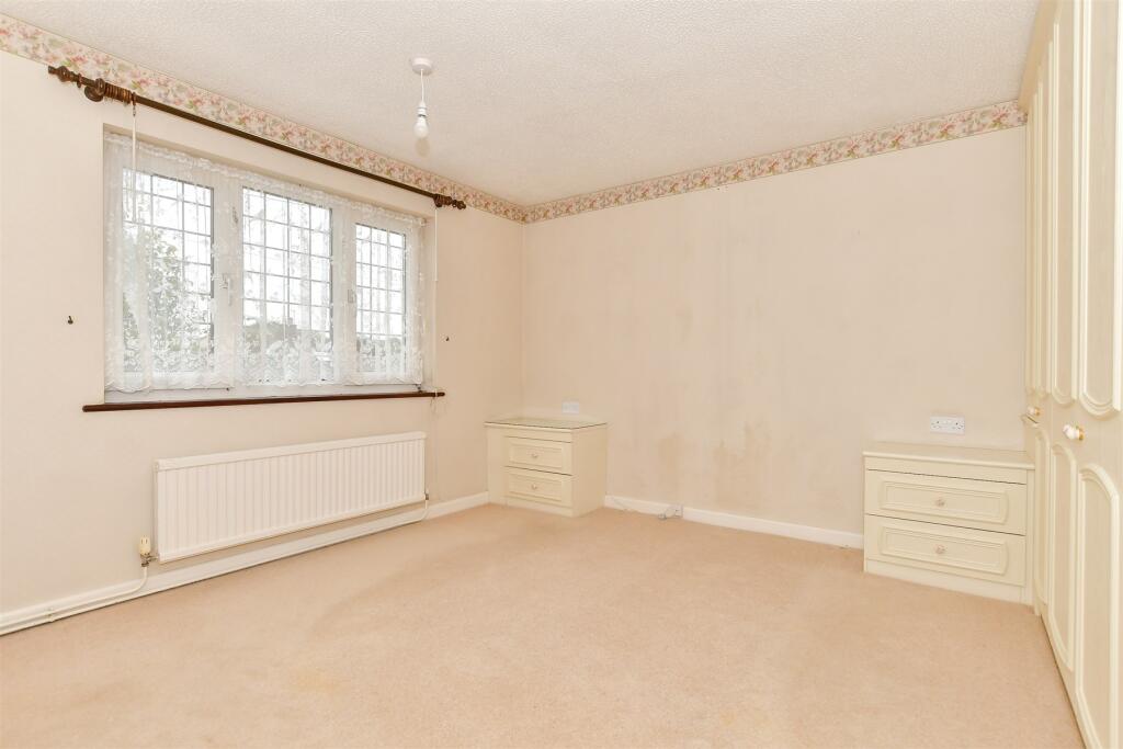Additional image 7 of Queens Avenue, Birchington, Kent