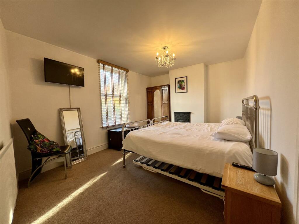 Additional image 11 of Grove Road, Stratford-Upon-Avon