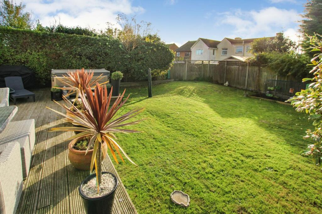 Additional image 29 of Holmscroft Road, Herne Bay