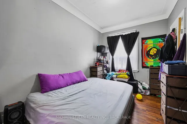 Additional image 19 of 42 Ellis Ave