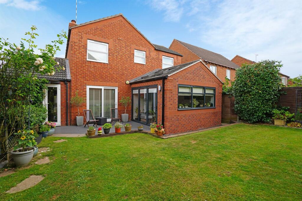 Additional image 13 of Erica Drive, Whitnash, Leamington Spa