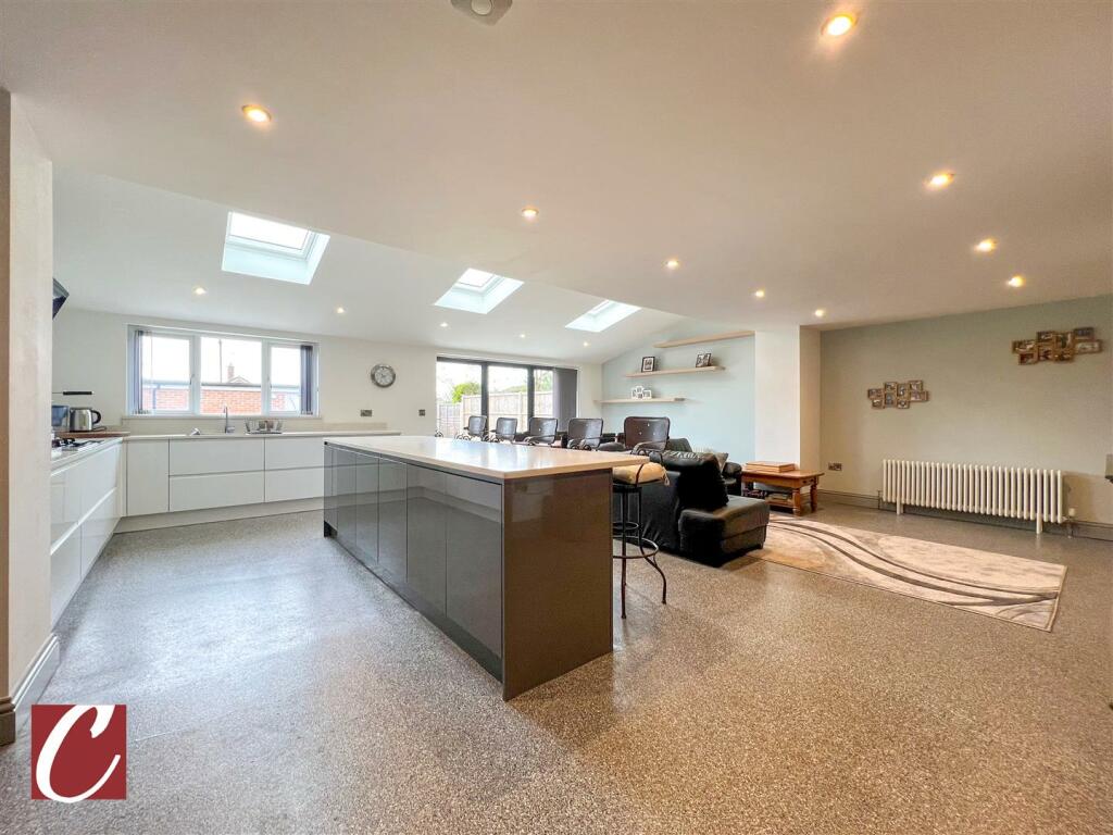 Additional image 5 of St. Nicolas Park Drive, Nuneaton