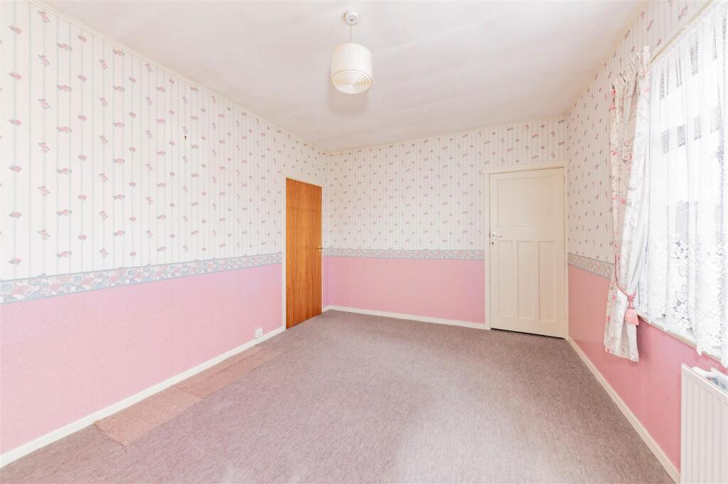 Additional image 7 of Mossgiel Place, Dundee