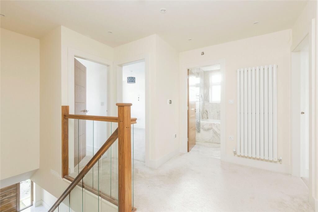 Additional image 7 of Summerhouse Drive, Dartford, Kent, DA2