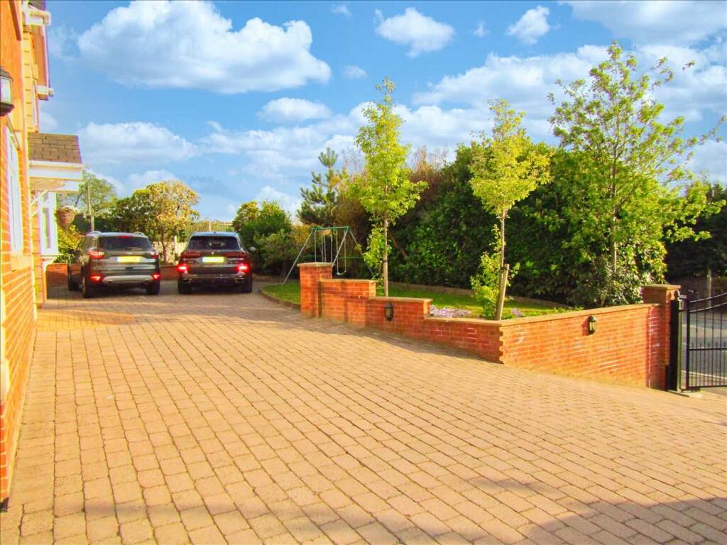 Additional image 30 of Longfield Lane, Ilkeston