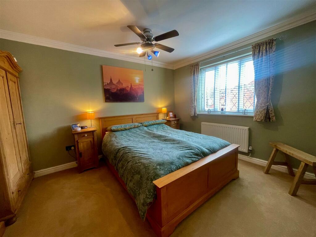 Additional image 16 of Hillside Gardens, Church Gresley, DE11 9QA