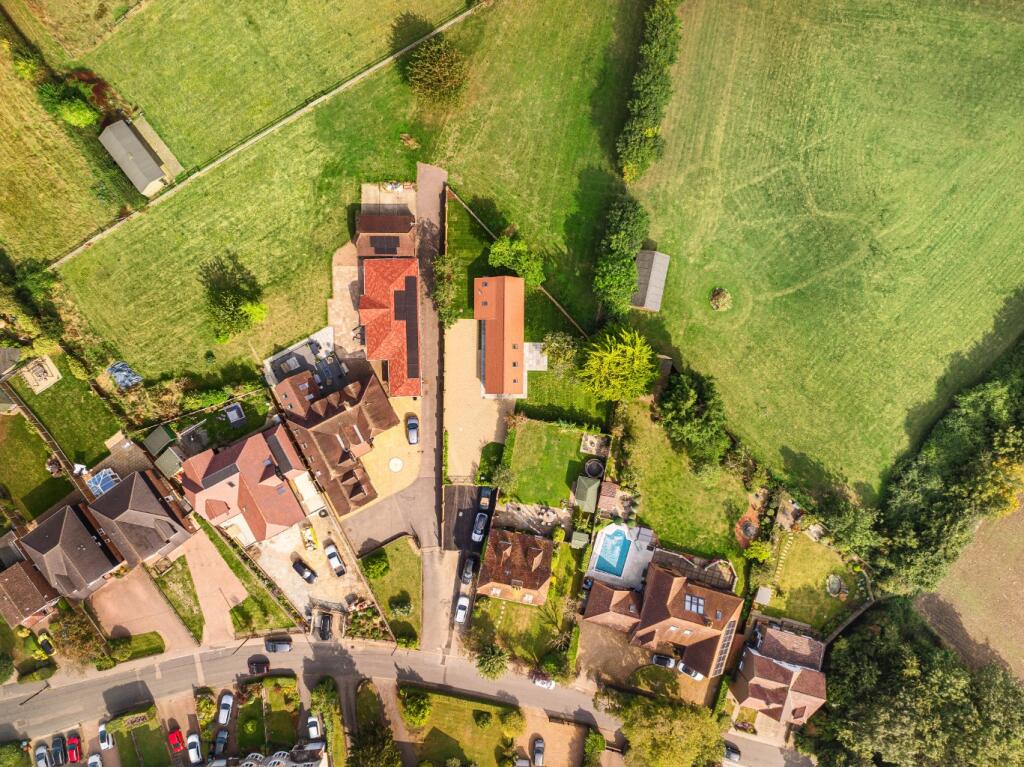 Additional image 21 of Norwood Lane, Meopham, Gravesend, Kent, DA13 0YF