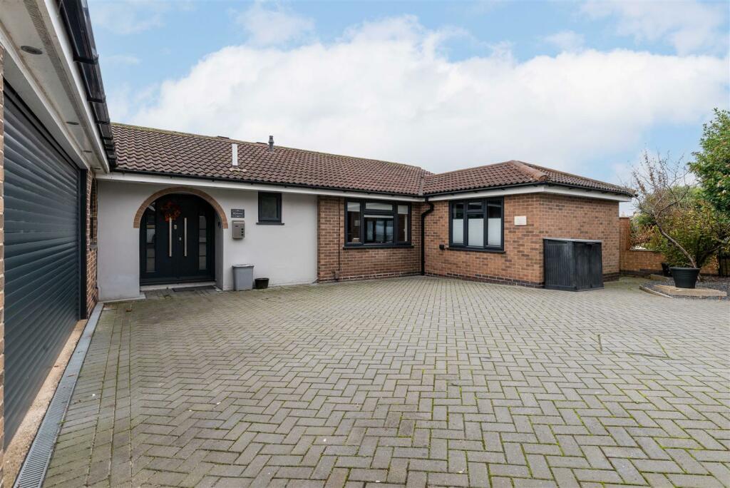 Additional image 35 of School Lane, Castle Donington, Derby