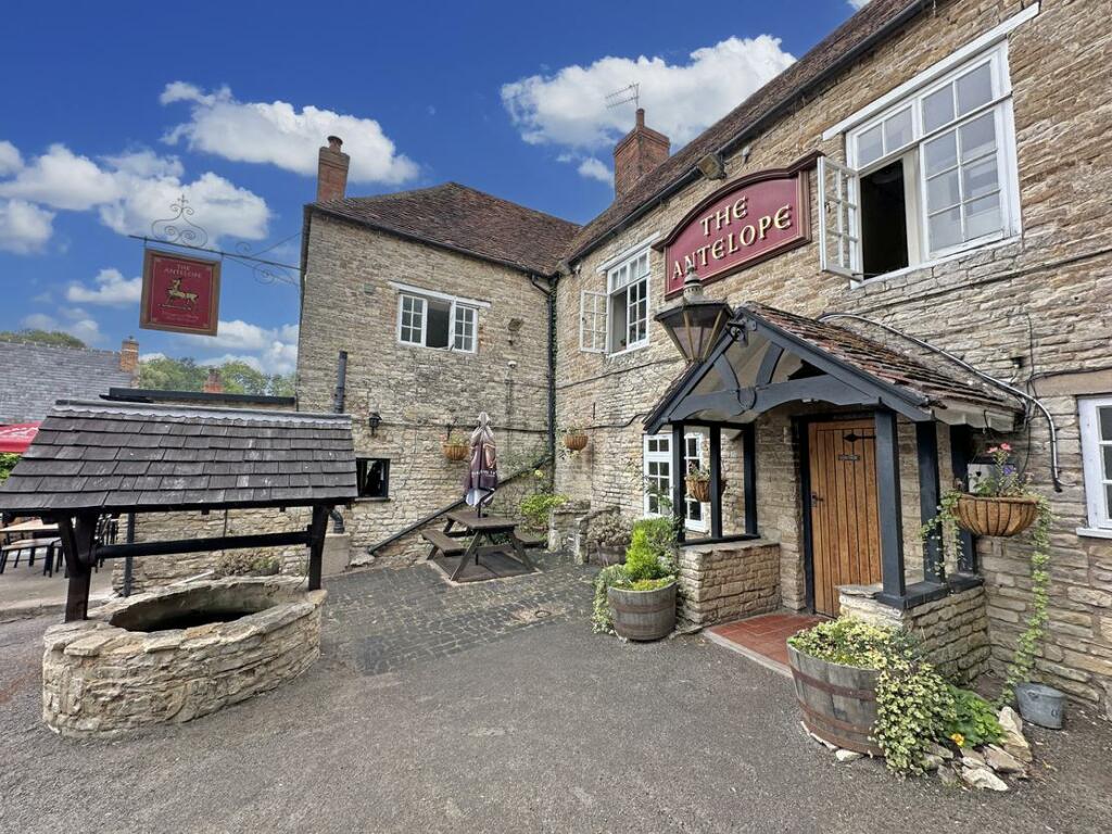 Additional image 17 of The Antelope Inn, The Green, Lighthorne, Warwick, CV35 0BX