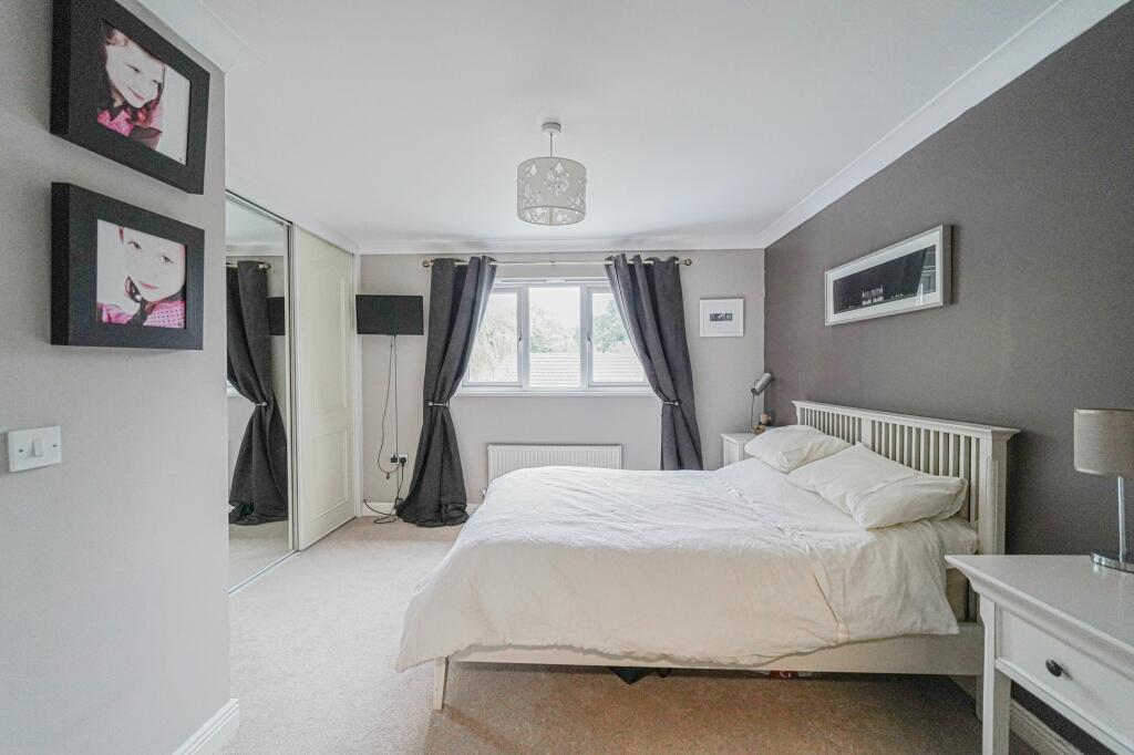 Additional image 10 of Hawthorn Drive, Balsall Common, CV7