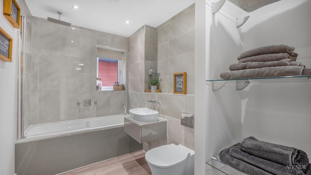 Additional image 18 of Damstead Park Avenue, Damstead Park