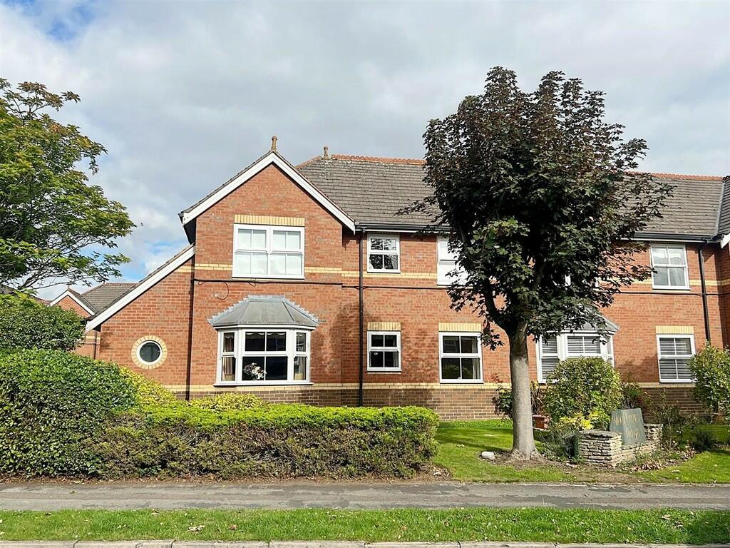 Additional image 13 of Moorlands Lodge, Moorlands Avenue, Kenilworth