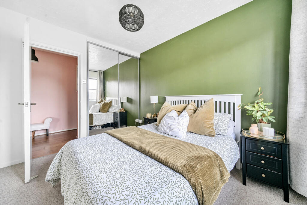 Additional image 11 of Hardwick Crescent, Dartford, DA2 6SE