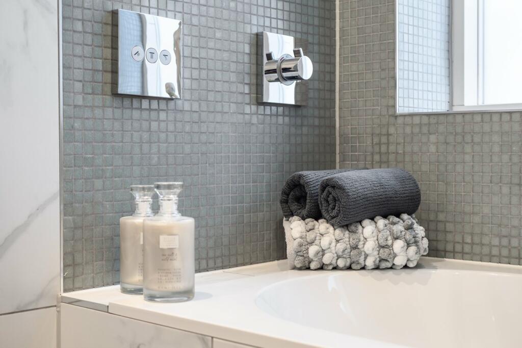 Additional image 13 of Milverton Hall, Blackdown, Leamington Spa, CV32