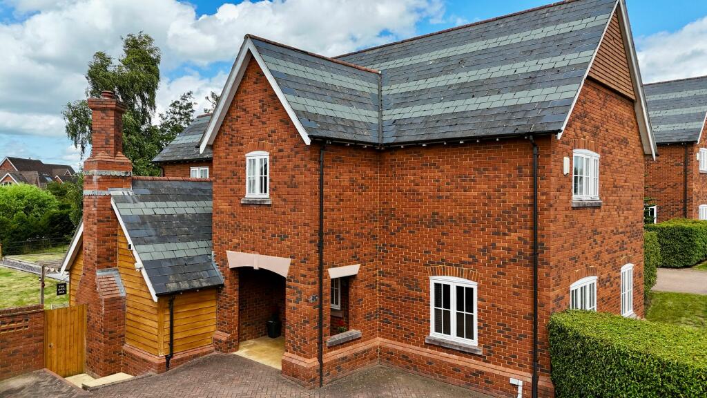 Additional image 5 of Wychwood Park, Weston, CW2