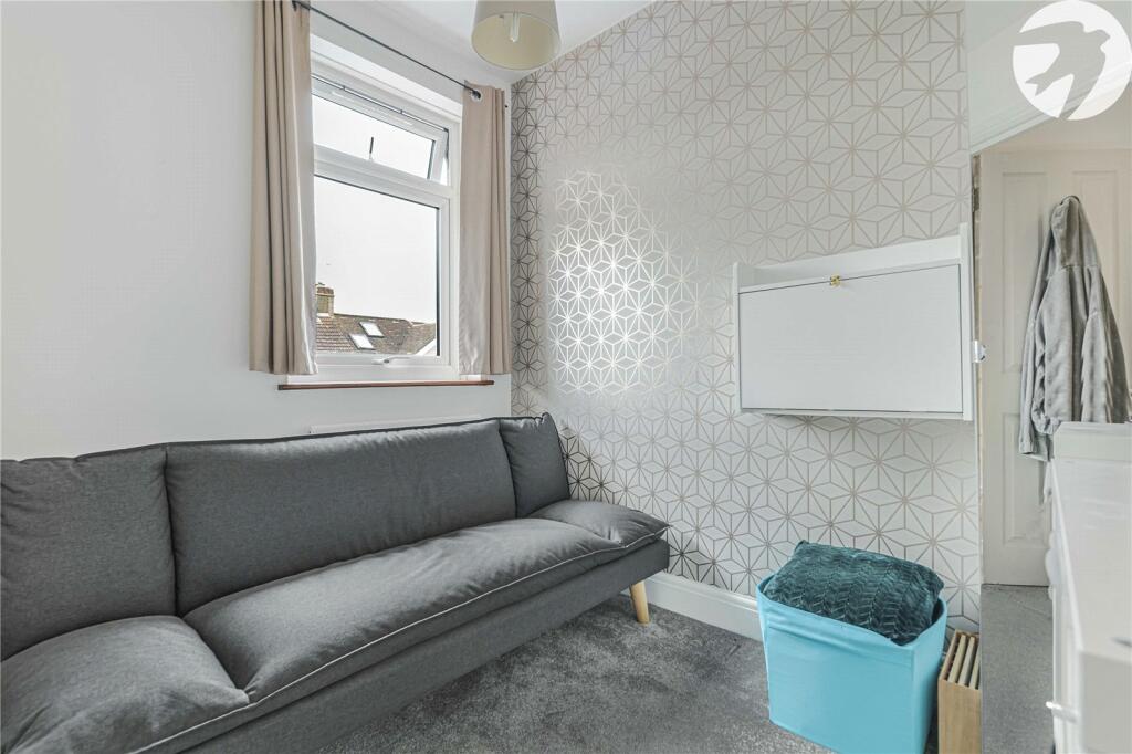 Additional image 11 of Kingswood Close, West Dartford, Kent, DA1