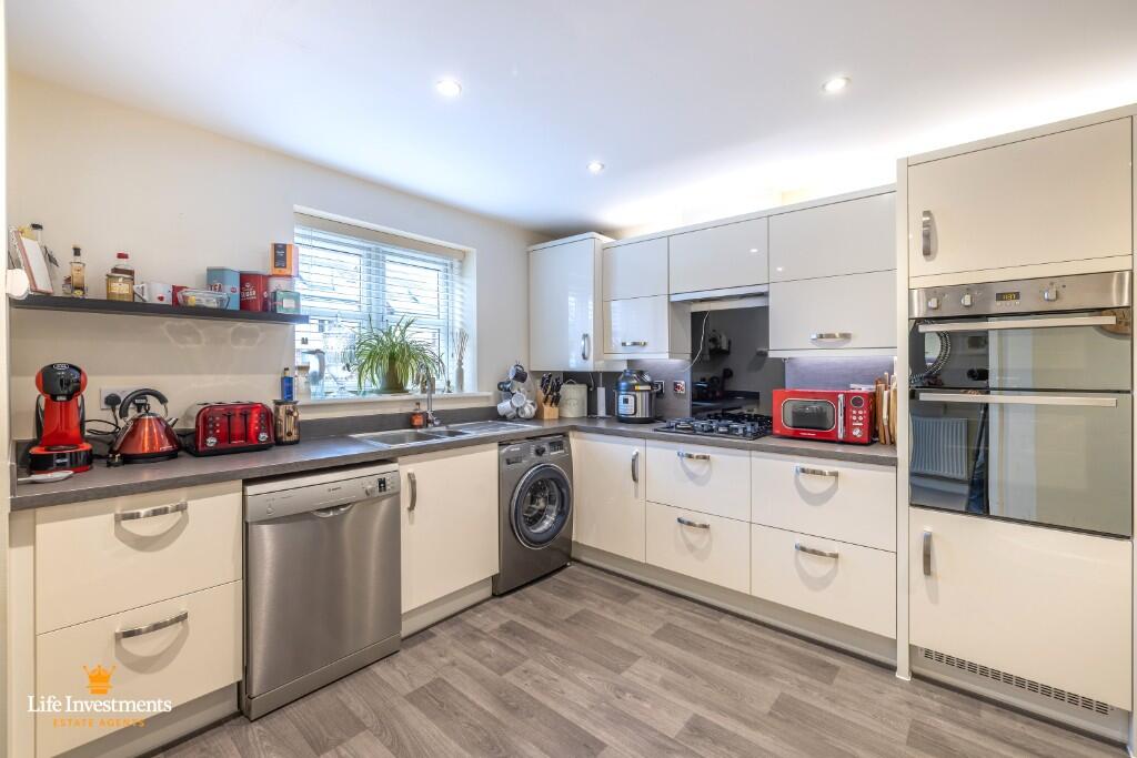 Additional image 3 of Elder Avenue, Rugby, Warwickshire, CV21