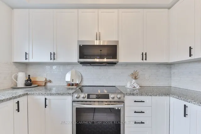 Additional image 17 of 34 Borers Creek Circ