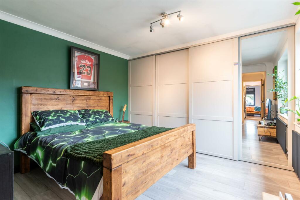 Additional image 21 of School Lane, Castle Donington, Derby