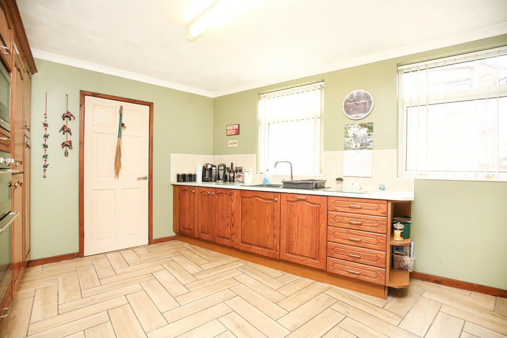 Additional image 10 of Grange Road, Hartshill